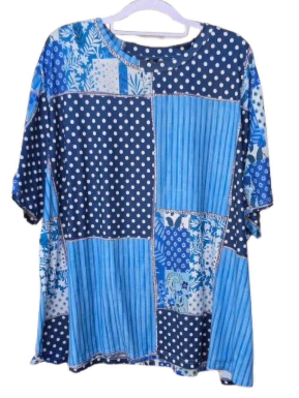 SHEIN Plus Blue Patchwork T-Shirt Geo-Print Short Sleeves Dots Stripes